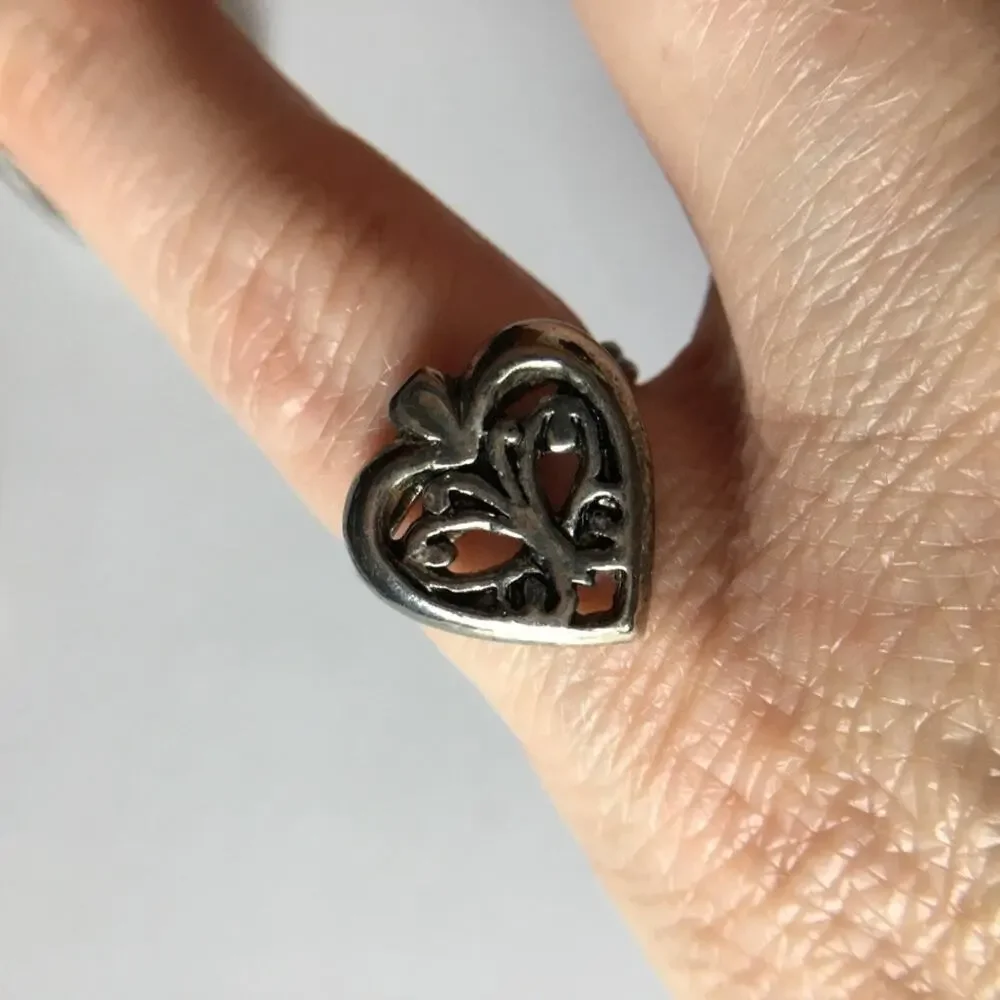 Scrollwork Heart silver tone ring, adjustable sizing
